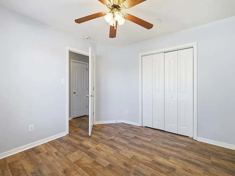 3440 Royal Highland Dr — Photo 22