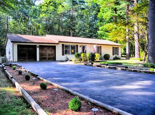 174 Glenoak Dr, East Stroudsburg, PA 18301