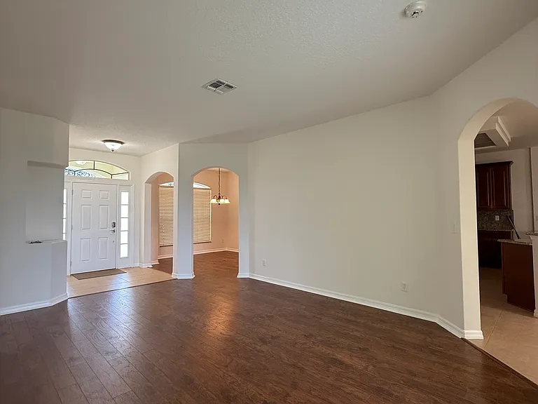 living room/ foyer/dinning room