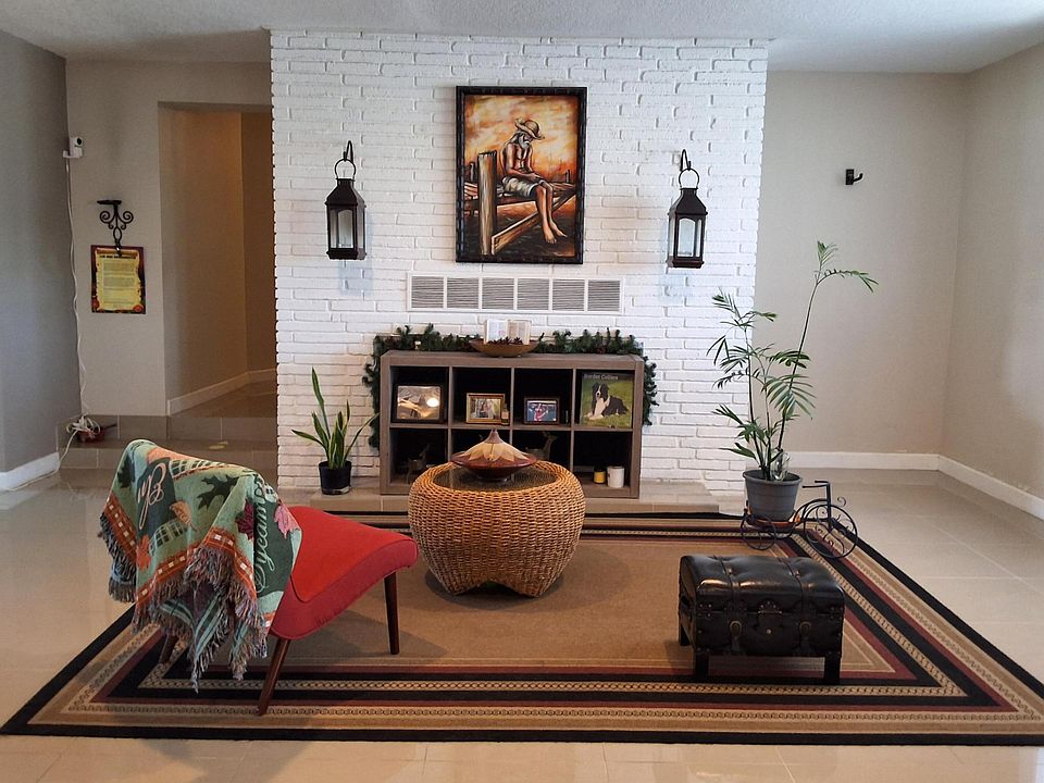 1st image of 1221 Bacom Point Road