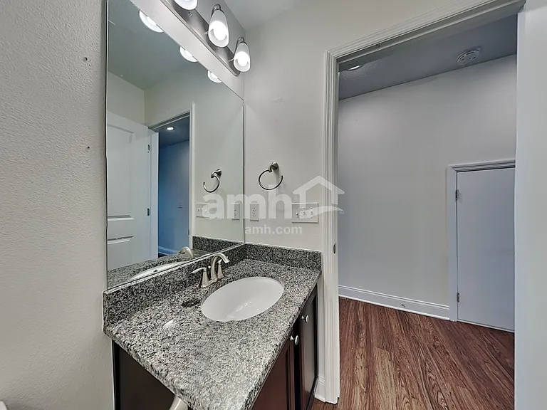2470 Ixora Ct — Photo 22