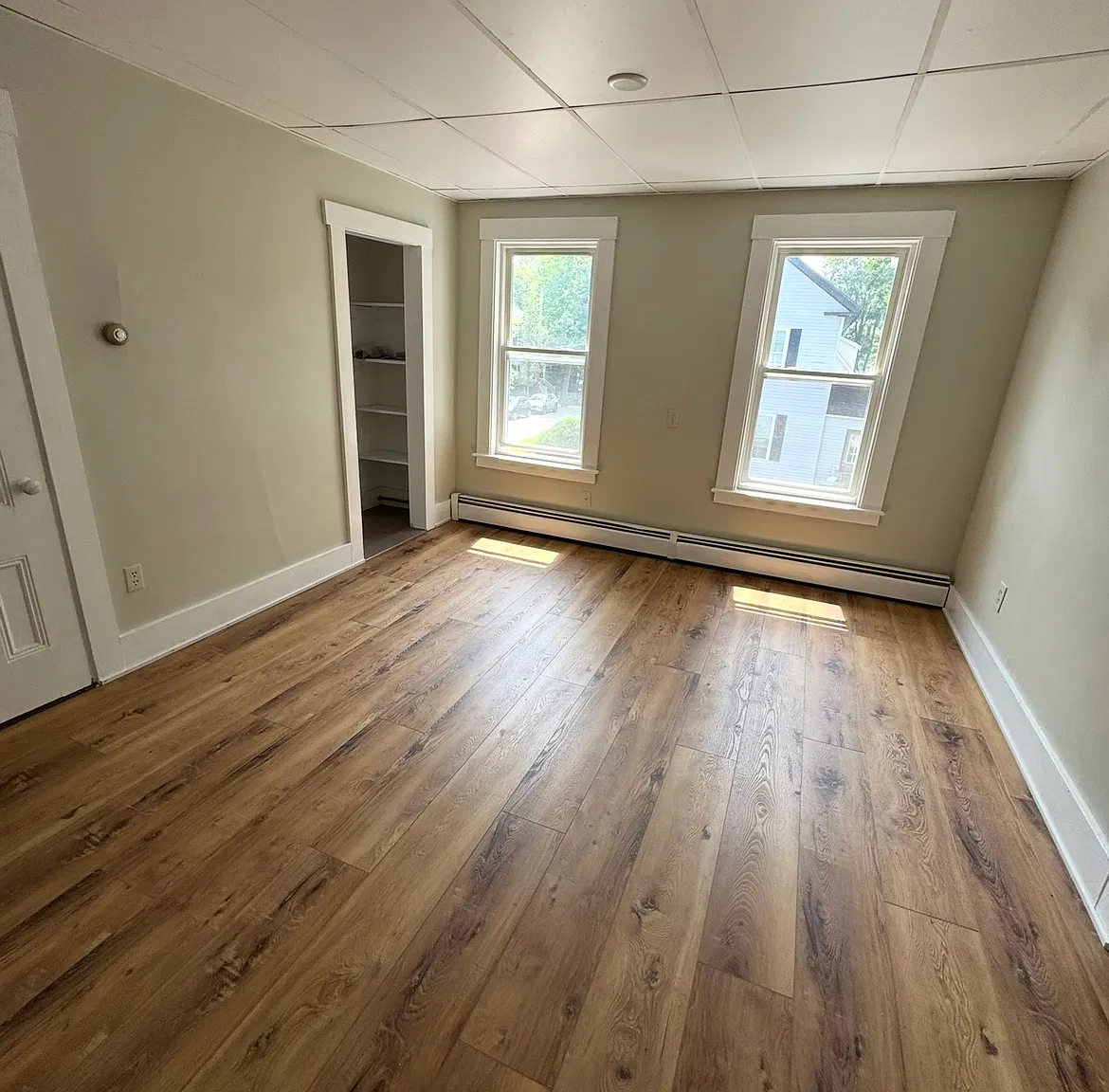 1 bed, 1000 sqft, $2,250 — Photo 3
