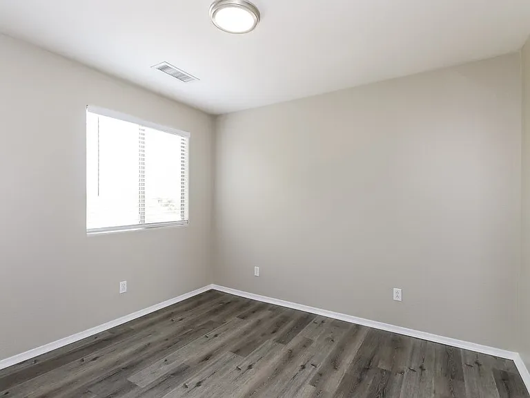 41538 N Salix Dr — Photo 13