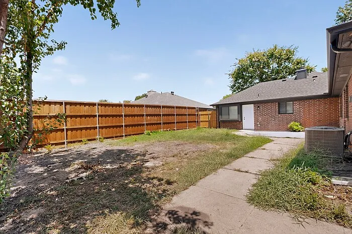 3701 University Dr — Photo 42