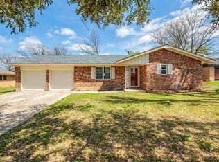 4408 River Oaks Dr, Brownwood, TX 76801