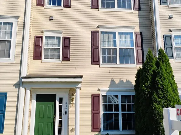 492 S Carlisle St, Greencastle, PA 17225
