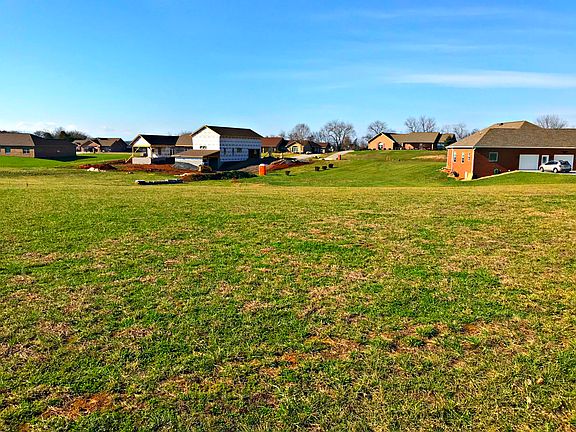5th image of Southwind Cir #26