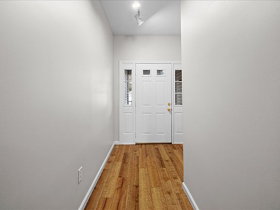 4th image of 190 S Quinsigamond Ave APT 108