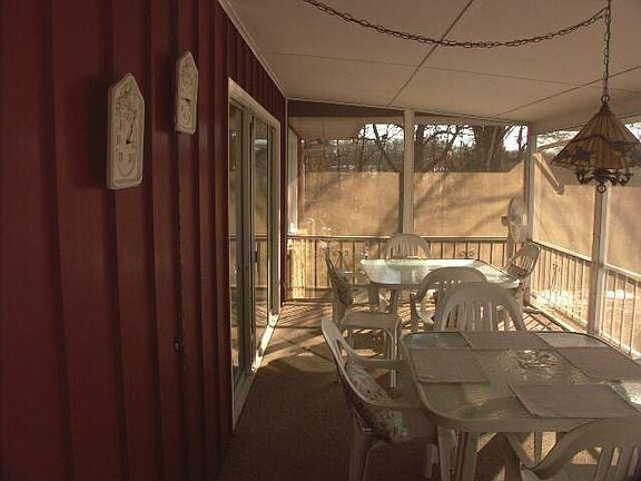 Screened Porch 