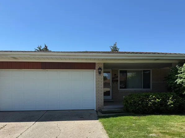 11856 Tahiti Dr, Sterling Heights, MI 48312
