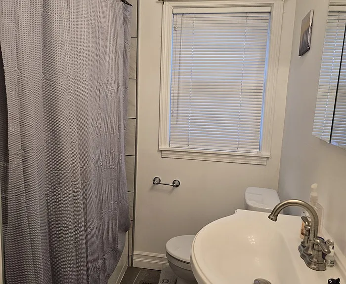 5921 Houghten Dr — Photo 10