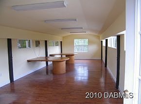 2nd image of 1636 Roosevelt Blvd