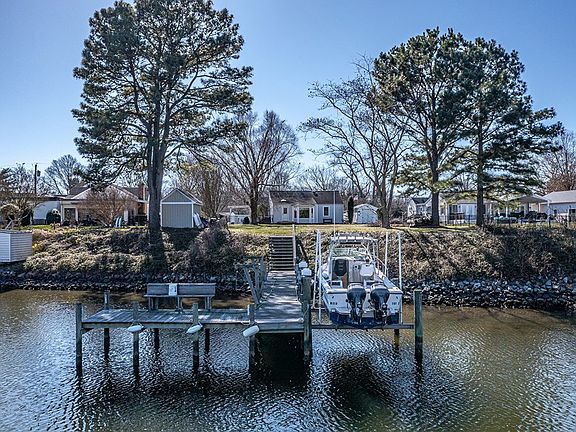 5th image of 129 Boat House Cv