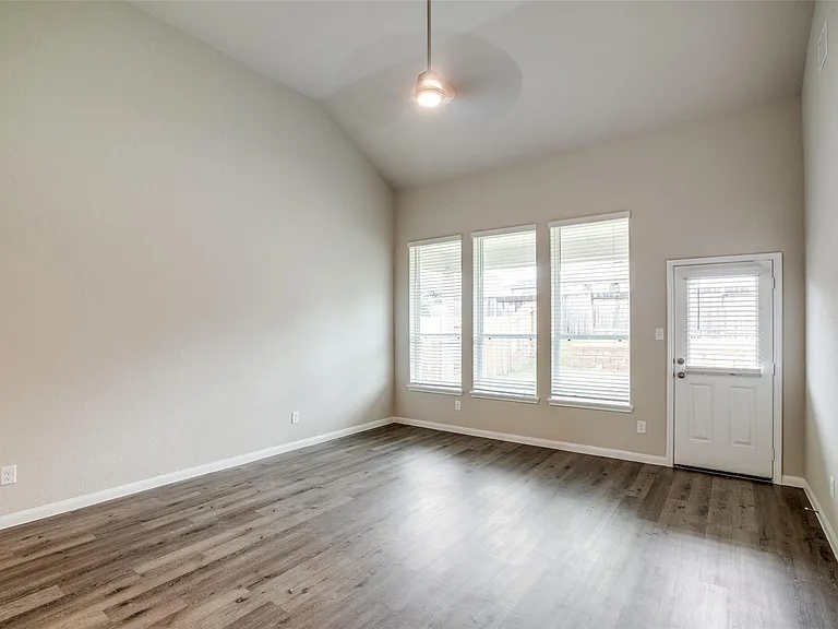 3649 Cub Dr — Photo 19