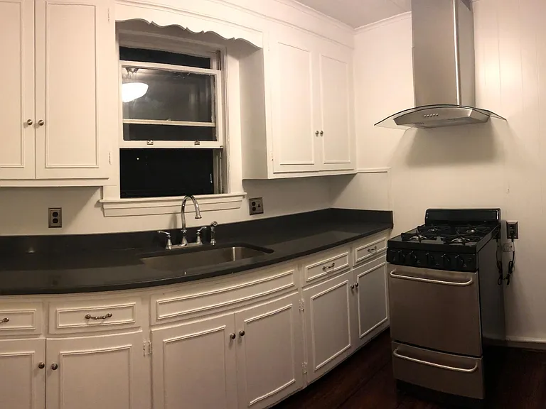 146 W Main St #3 — Photo 12