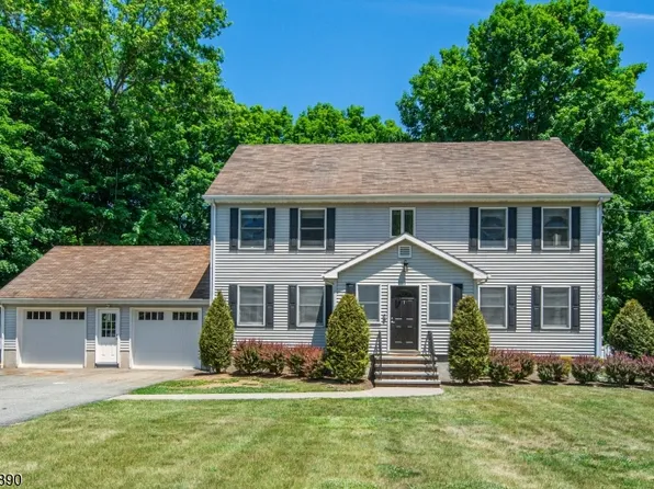13 GREENHUT AVE, Randolph Twp., NJ 07869