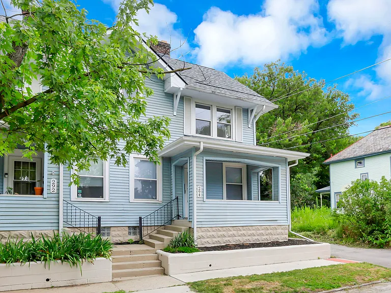 294 Wyandotte Ave — Photo 43