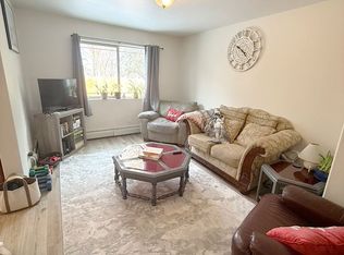 427 Michael Grove Ave APT 9, Bozeman, MT 59718