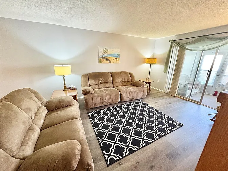 3064 Lake Bayshore Dr #115 — Photo 43