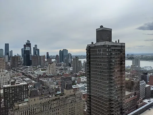 Rented by Douglas Elliman | media 11
