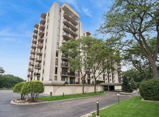 190 S Wood Dale Rd APT 710, Wood Dale, IL 60191