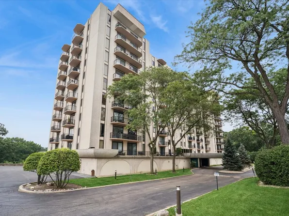 190 S Wood Dale Rd APT 710, Wood Dale, IL 60191