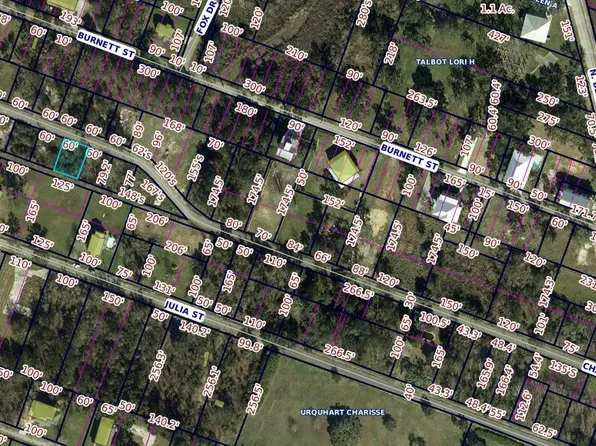 208 Chartres St, Bay Saint Louis, MS 39520