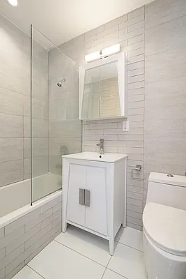 Rented by REAL New York | media 60