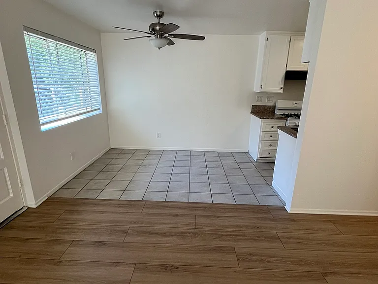 15824 Sherman Way #1 — Photo 6