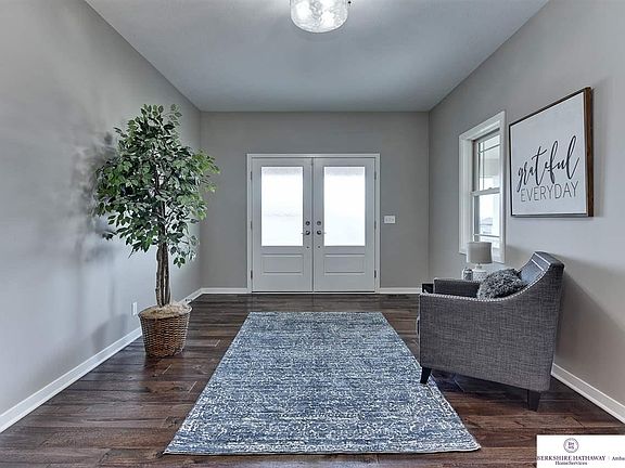 4th image of 2220 N 188th Ter