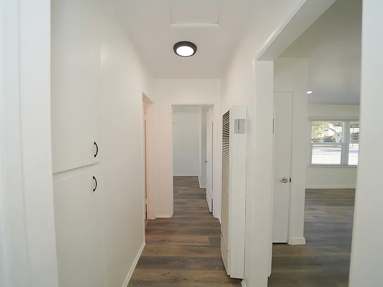 220 E Walnut Ave — Photo 19