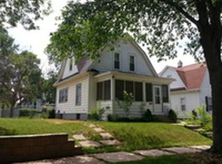 1128 Forest Ave, Waterloo, IA 50702
