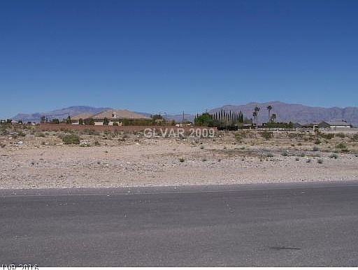 2nd image of 0 W Hammer Ln