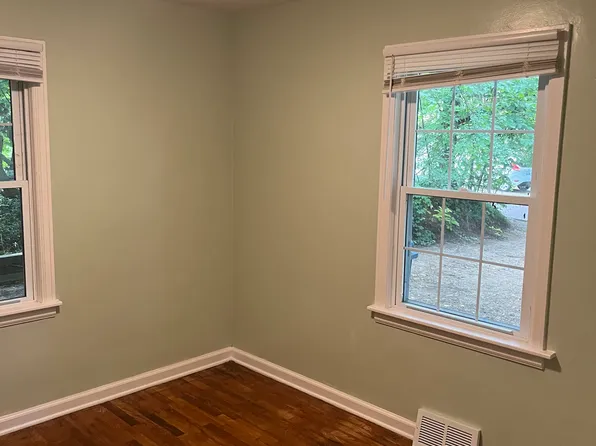 (undisclosed Address), Kalamazoo, MI 49006