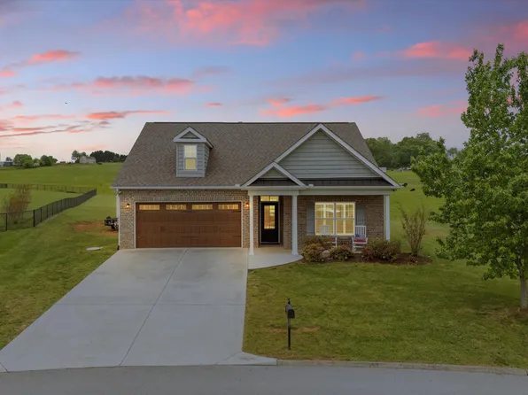 2183 Frewin Ct, Sevierville, TN 37876