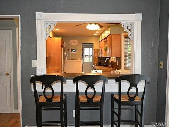 5th image of 19 Beaumont Ln