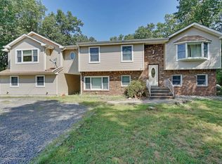 435 Alexander Ave, Howell, NJ 07731