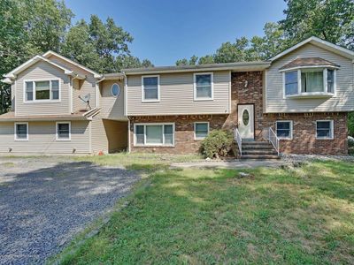 435 Alexander Ave, Howell, NJ, 07731