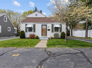 250 Clews St, Pawtucket, RI 02861