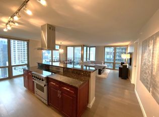 2 E Erie St APT 1902, Chicago, IL 60611