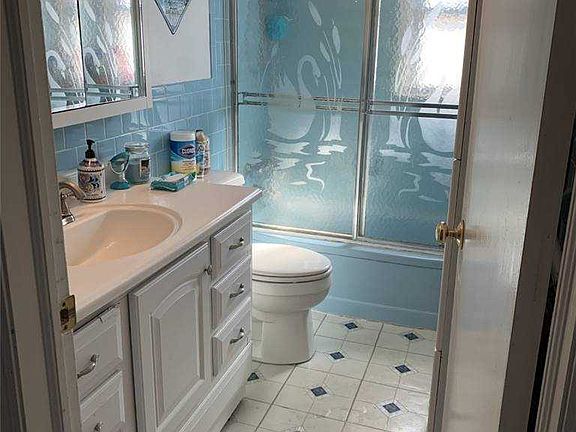 5th image of 1502 Oakfield Ave