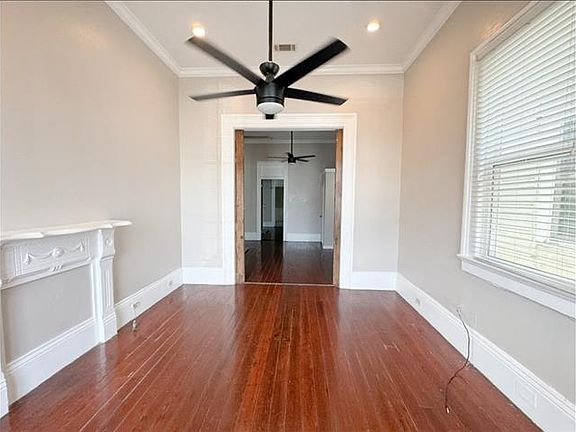 3rd image of 340 Elmira Ave