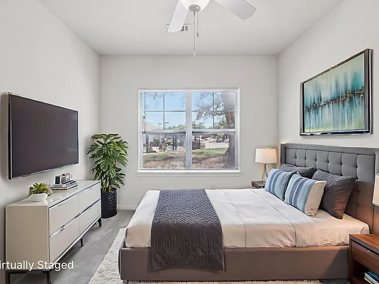 Tuckaway Apartment Homes — Photo 17