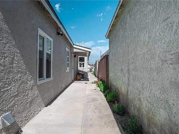 4th image of 16213 S Thorson Ave