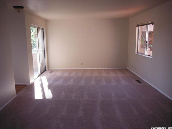 3rd image of 4838 S Highland Cir APT 511
