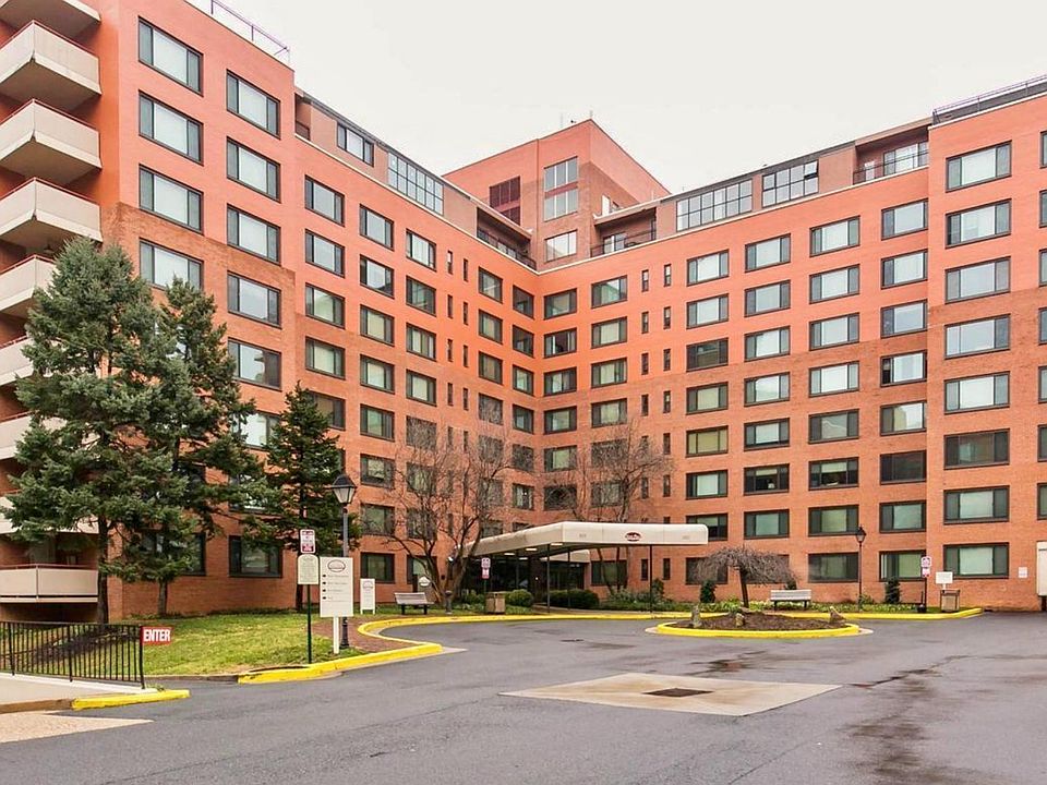 1st image of 1021 Arlington Blvd APT 311