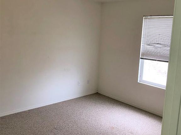 5th image of 2896 W Willow Way
