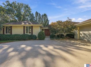7431 N Hampton Rd, Lincoln, NE 68506