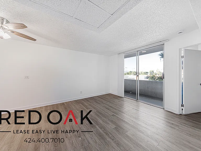8309 Cedros Ave #314 — Photo 8