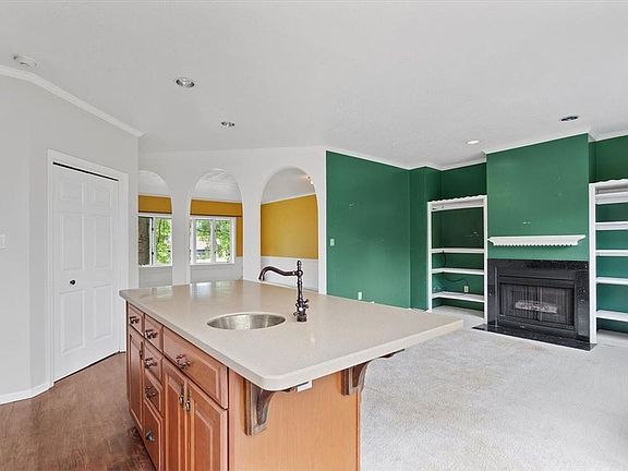 5th image of 10070 Mansion Dr